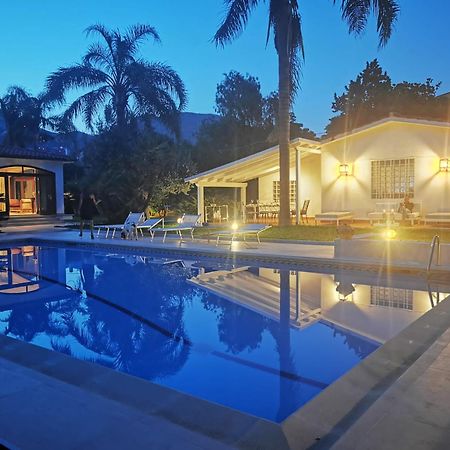 Domus Orestea Luxury Suites Palermo Exteriör bild
