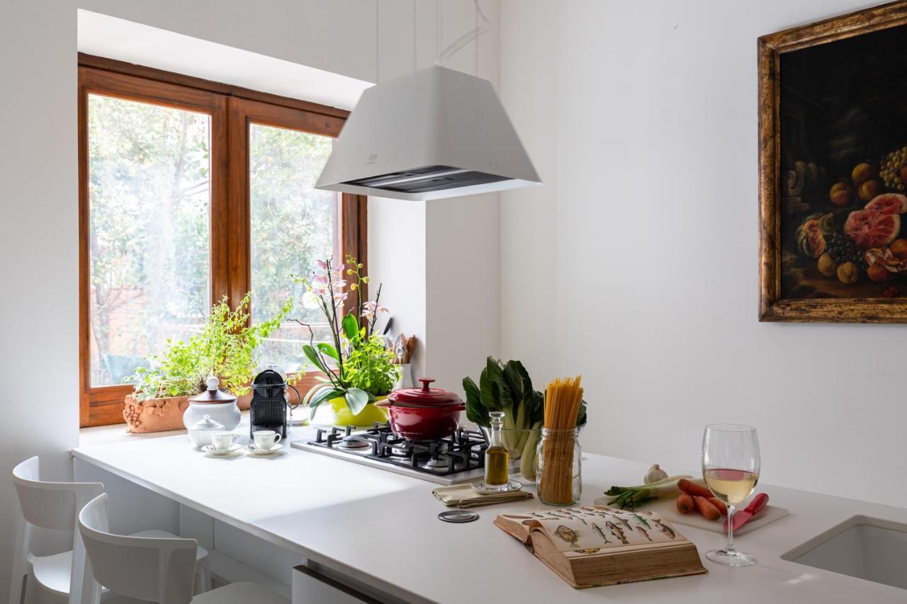Domus Orestea Luxury Suites Palermo Exteriör bild
