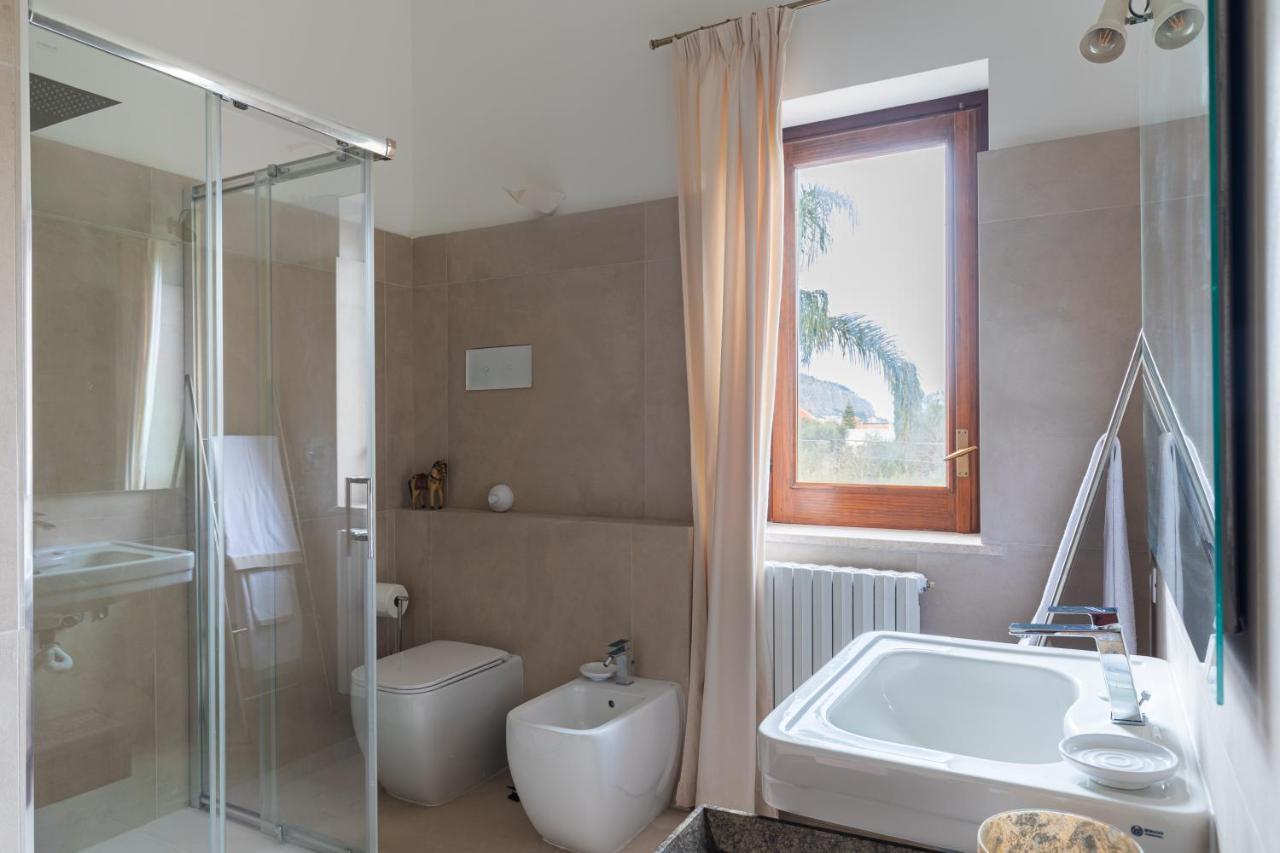 Domus Orestea Luxury Suites Palermo Exteriör bild