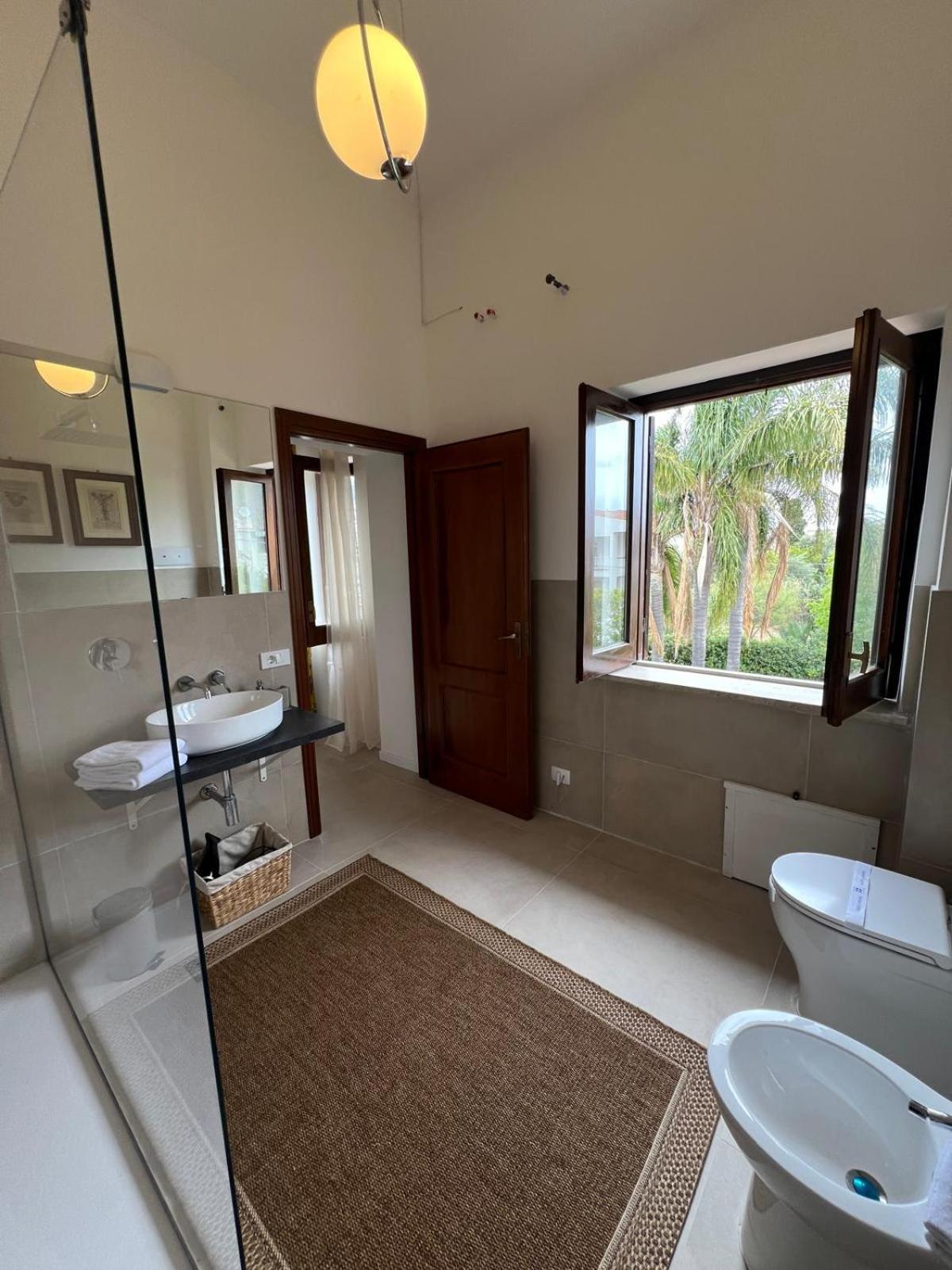 Domus Orestea Luxury Suites Palermo Exteriör bild