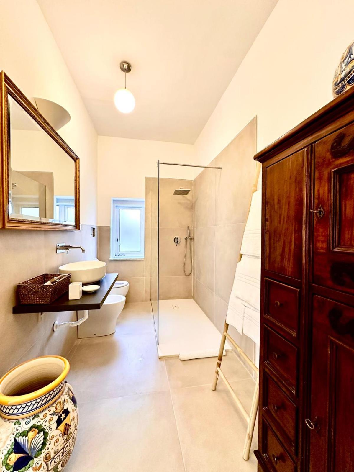Domus Orestea Luxury Suites Palermo Exteriör bild